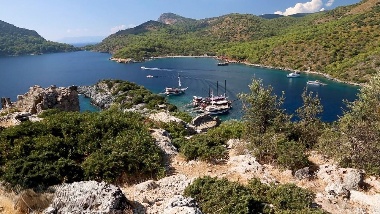 Gemiler Koyu Çevresinde Konaklama Seçenekleri Nelerdir