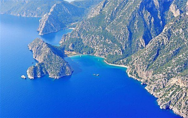 Ceneviz Koyu’nda Konaklama Seçenekleri Nelerdir