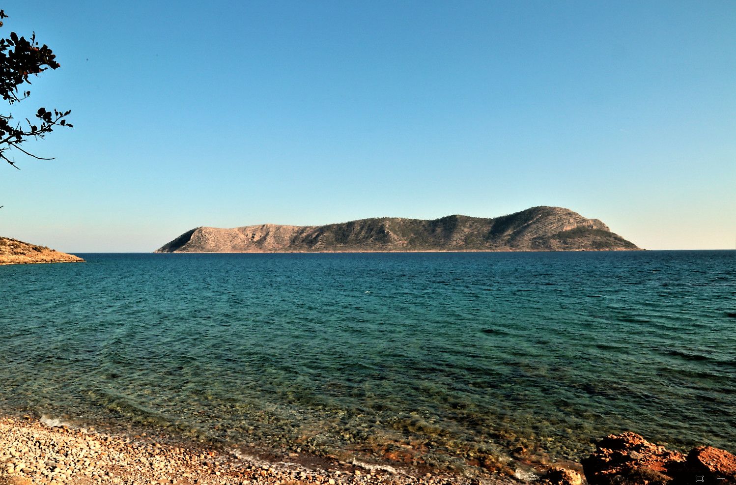 Dana Adası Çevresinde Konaklama Seçenekleri Nelerdir