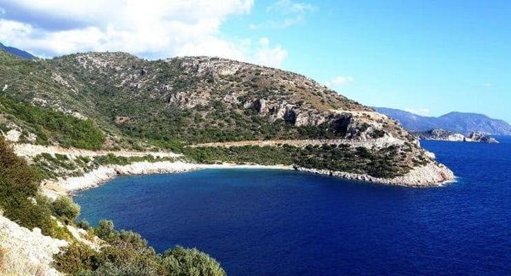 Kurubük Koyu'na Yakın Başka Gezilecek Yerler Nereler