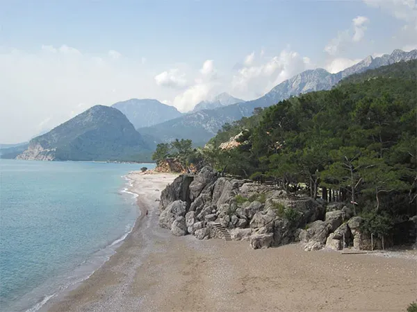 Küçük Çaltıcak Plajı'na Yakın Başka Gezilecek Yerler Nereler