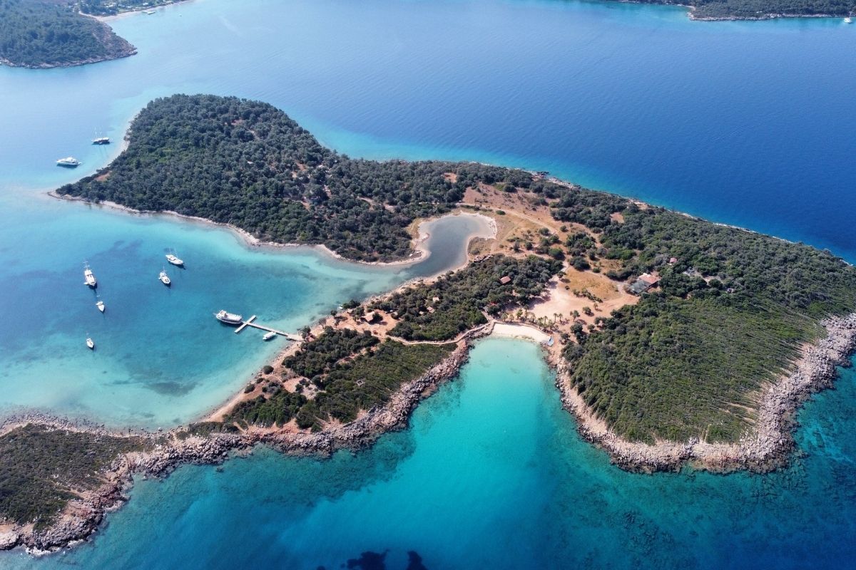 Sedir Adası'na Yakın Başka Gezilecek Yerler Nereler