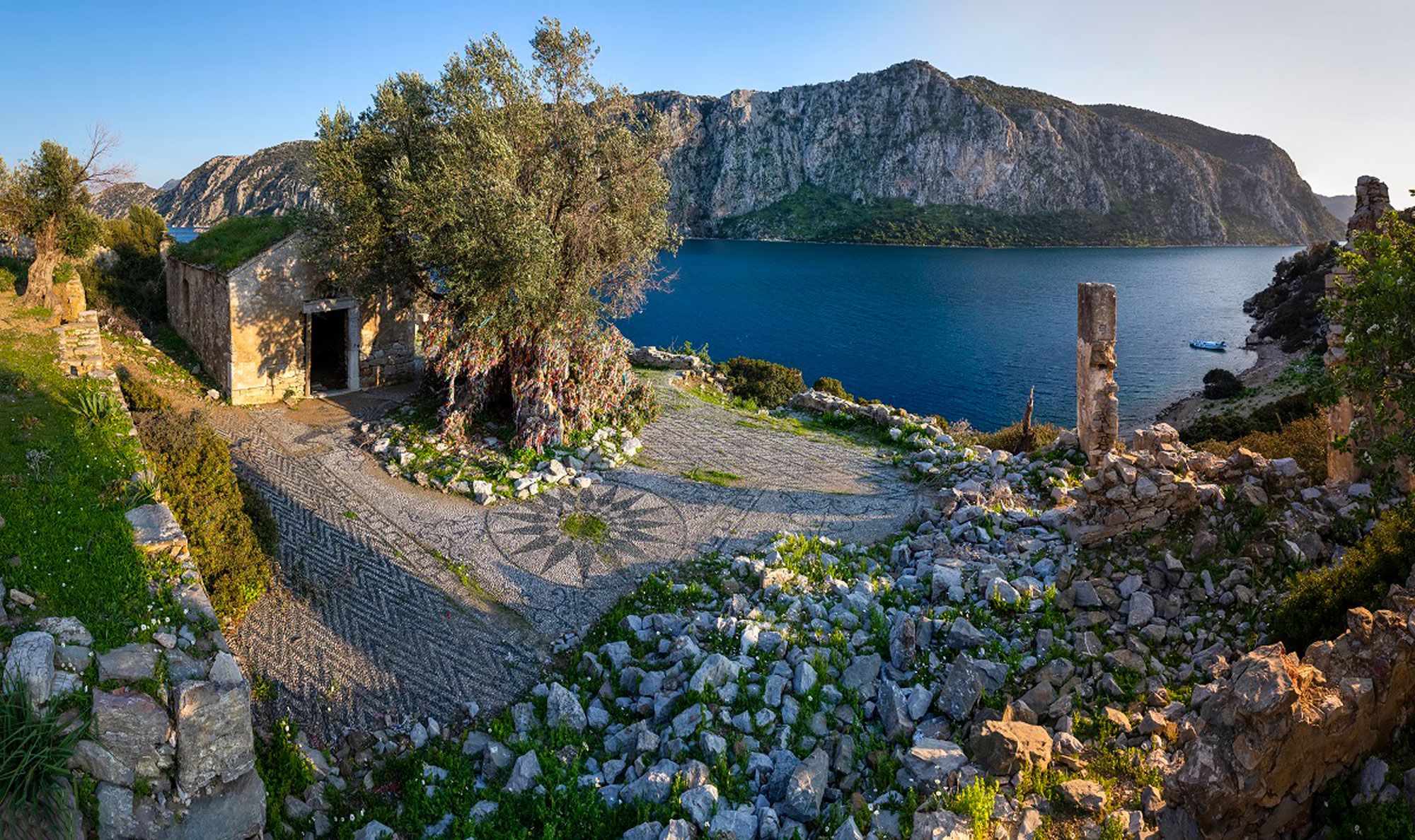 Kamelya Adası Nerede Bulunuyor