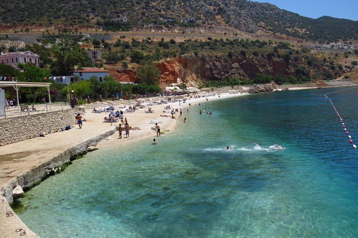 Kalkan Halk Plajı'nda Yapılabilecek Aktiviteler Nelerdir