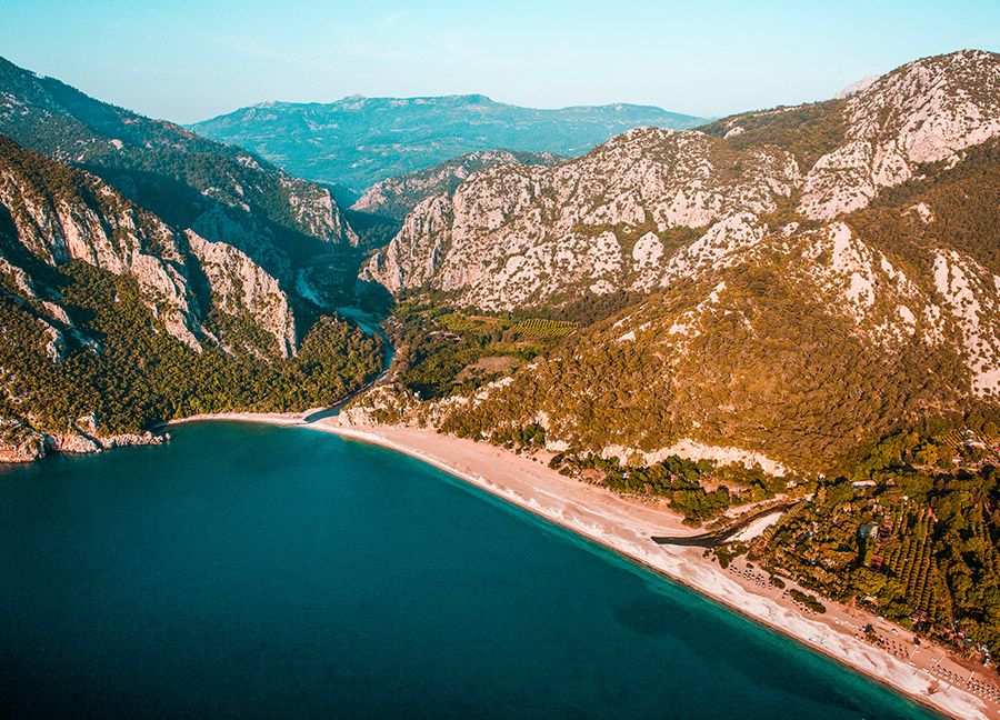 Çıralı Plajı’nda Konaklama Seçenekleri Nelerdir