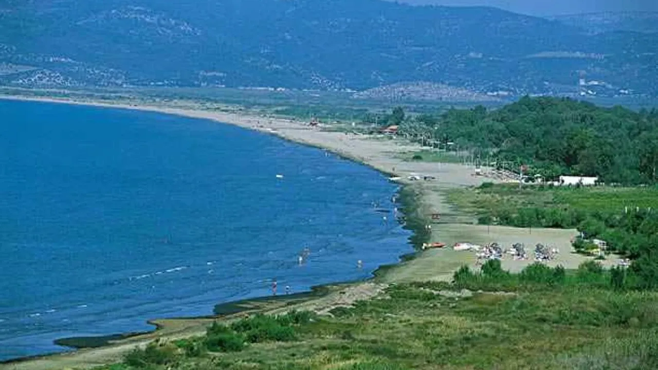 Pamucak Plajı'nda Hangi İmkanlar Mevcut