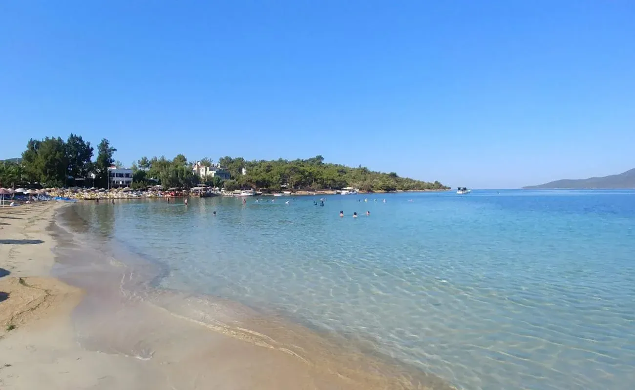 Zeytinli Kuyu Plajı'na Yakın Başka Gezilecek Yerler Nereler