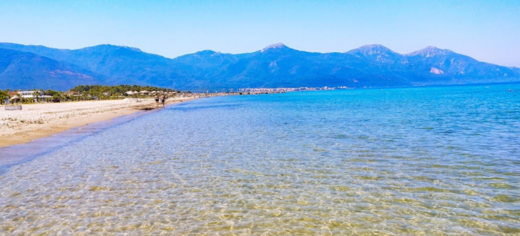 Davutlar Plajı’na Tekneyle Ulaşılabilir Mi